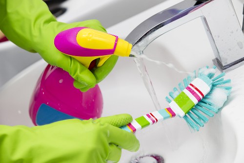 Twickenham carpet cleaning expert using advanced equipment