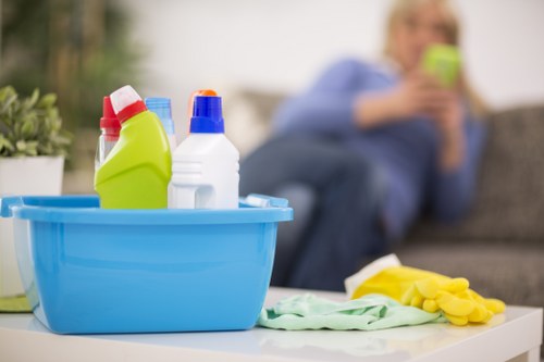 Commercial office cleaning service in Twickenham workspace